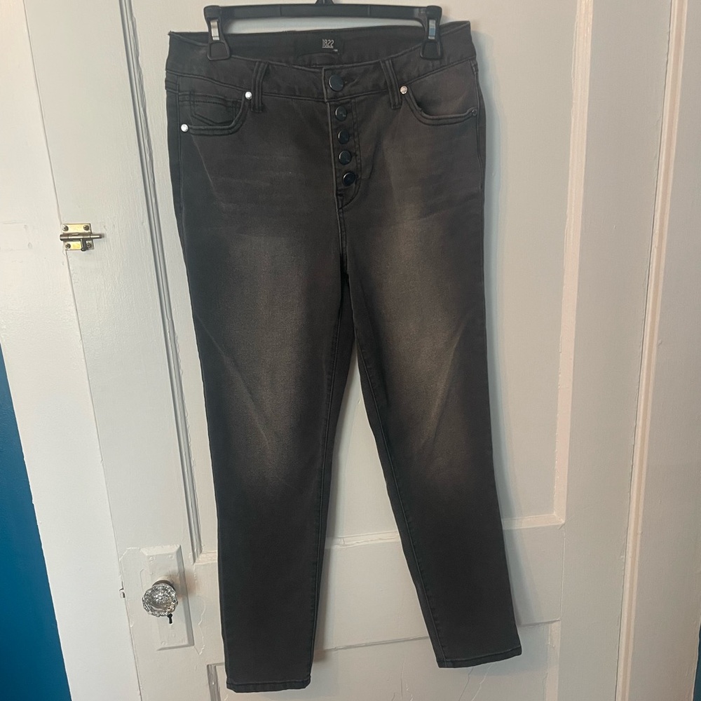 Women's Black Jeans